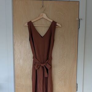 Everlane Rust Brown V-Neck Sleeveless Jumpsuit